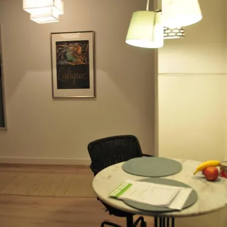 Apartmán Stadt- Naturnah, Traumblick Und Balkon