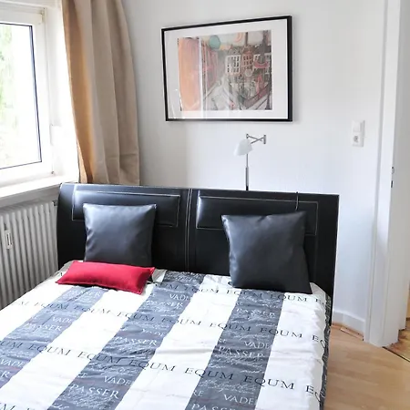 Stadt- Naturnah, Traumblick Und Balkon شقة