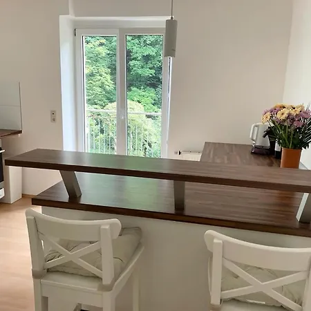 Stadt- Naturnah, Traumblick Und Balkon *