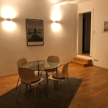 Stadt- Naturnah, Traumblick Und Balkon