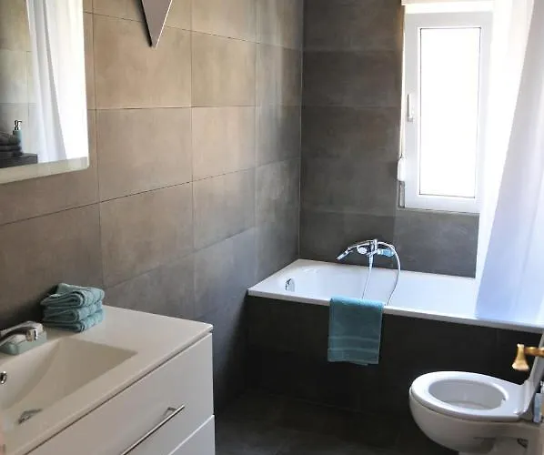 Appartement Stadt- Naturnah, Traumblick Und Balkon