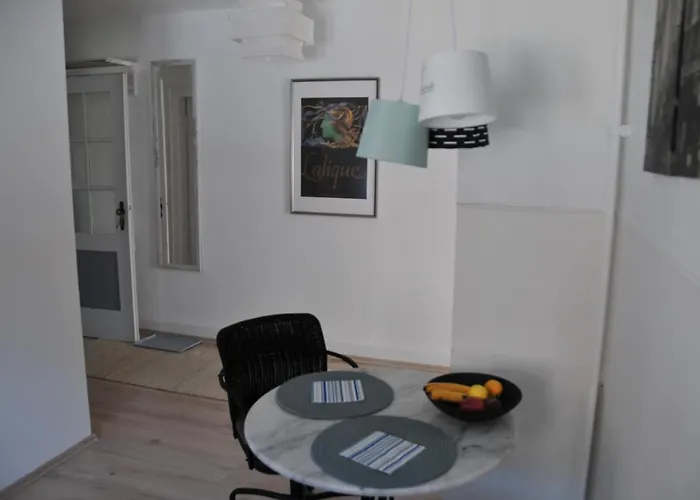 Appartement Stadt- Naturnah, Traumblick Und Balkon *