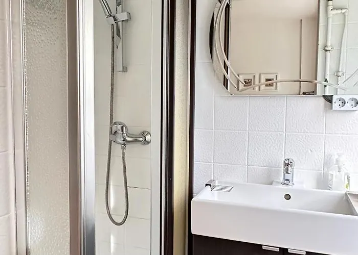 Stadt- Naturnah, Traumblick Und Balkon Baden-Baden