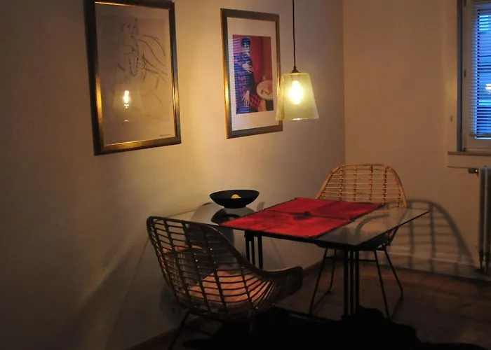 Stadt- Naturnah, Traumblick Und Balkon Appartement *