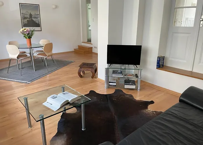 Stadt- Naturnah, Traumblick Und Balkon