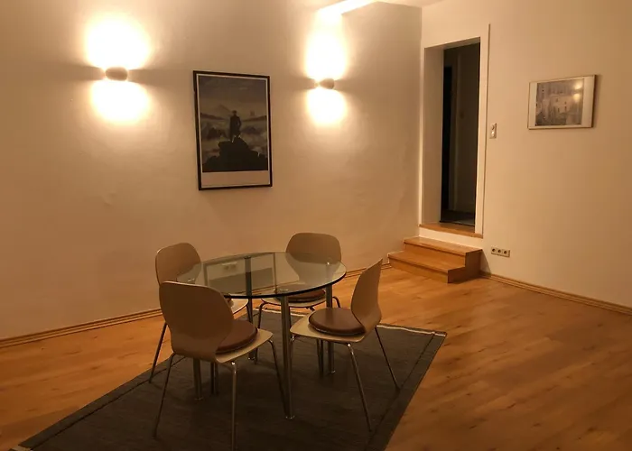 Stadt- Naturnah, Traumblick Und Balkon