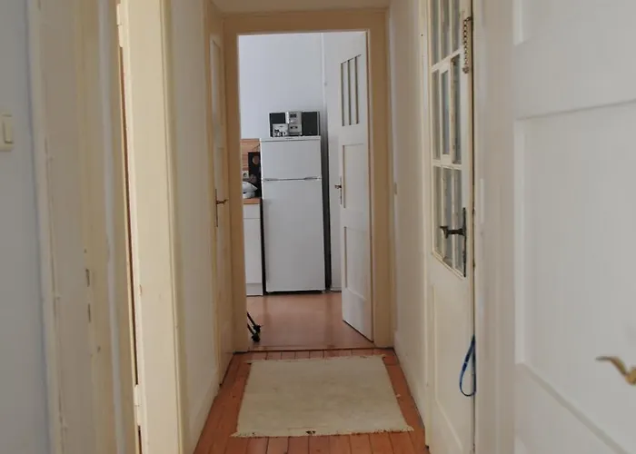 Stadt- Naturnah, Traumblick Und Balkon Appartement *